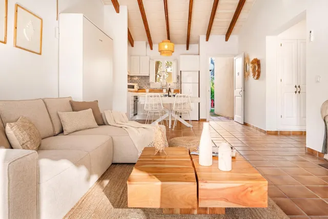 BUNGALOW INDEPENDIENTE CON LICENCIA TURÍSTICA EN CIUTADELLA