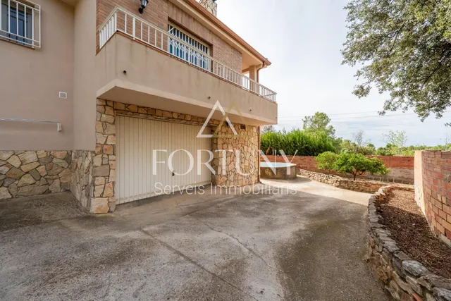 Casa en venta en calle Principal, Cabra del Camp. — 40