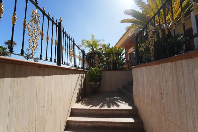 Villa 8 habitaciones 734m² en venta - Campoamor — 37