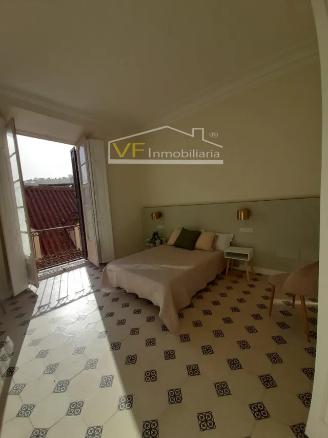 ¡Donde la elegancia clásica se encuentra con las mejores vistas de Málaga! — 13