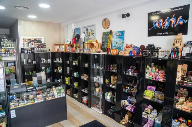 Traspaso Franquicia de Herbolario Exclusivo en Puerto Marina, Benalmádena. — 10
