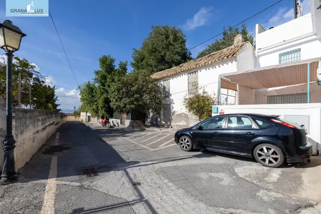 ¡Tu hogar soñado te espera en esta espectacular casa reformada! — 34