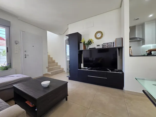 CASA ADOSADA ESTILO MODERNO EN LA MEJOR ZONA DE PUNTA PRIMA — 37