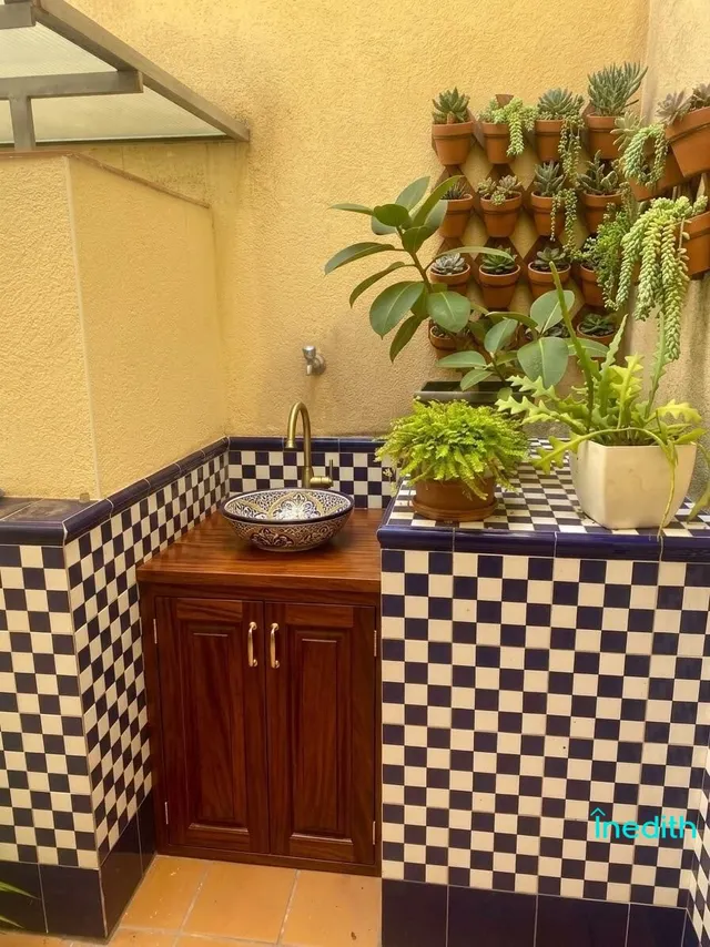 Bonito piso con patio en bonita calle centro Sitges — 38