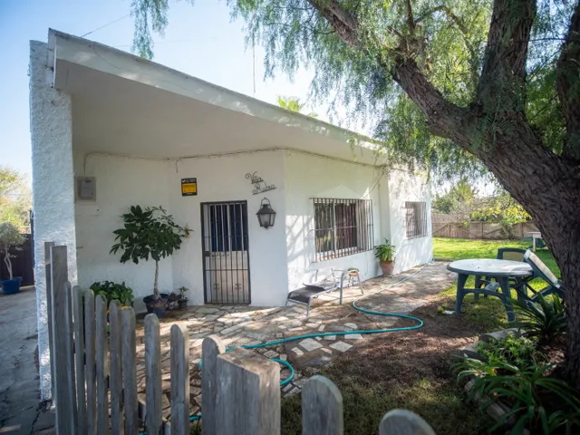 FINCA RÚSTICA CON ARBOLES FRUTALES Y CUADRA DE CABALLOS — 20