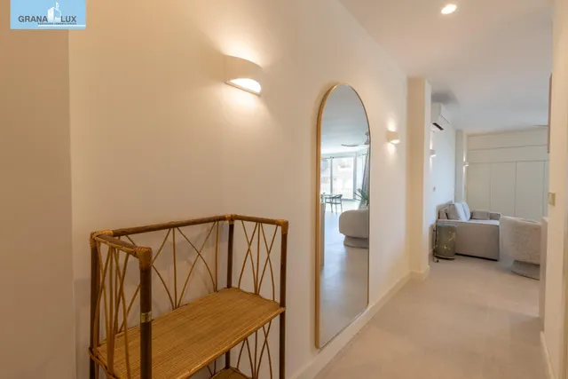 ¡exclusivo apartamento en primera linea de playa con reforma integral de alta gama! — 29