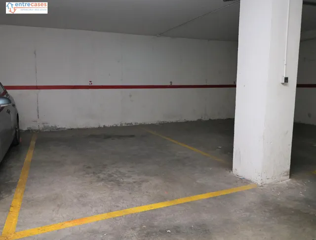 PLAZA DE PARKING EN PUERTO SAGUNTO — 4