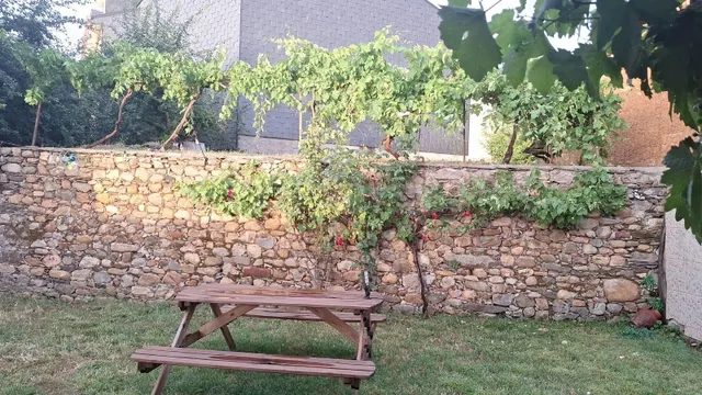 Encantadora Casa con Terreno en Bembibre por solo €77,000 - foto 4