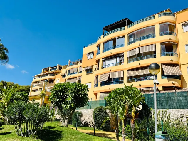 Estupendo piso 4 dormitorios planta baja con grandes terrazas en pinillo (Torremolinos) — 42