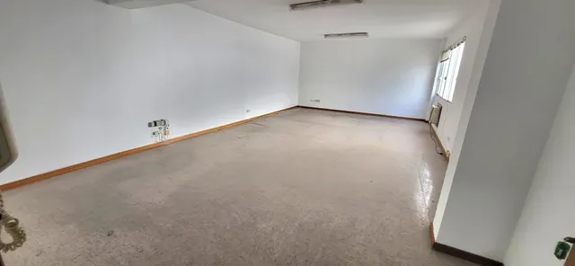 AMPLIA OFICINA EN AVENIDA JESÚS RESCATADO (CÓRDOBA) — 3