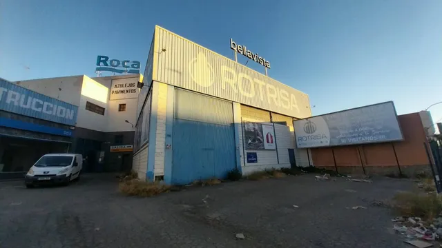 Alquiler complejo industrial ,logistico y comercial en Carreterra Sierra Alhamilla — 3