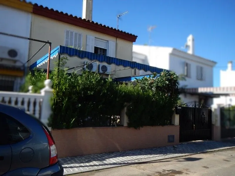 Venta casa en Villanueva del Ariscal