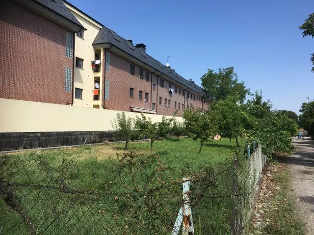 Parcela de 1554 m2 en Cuatrovientos — 4