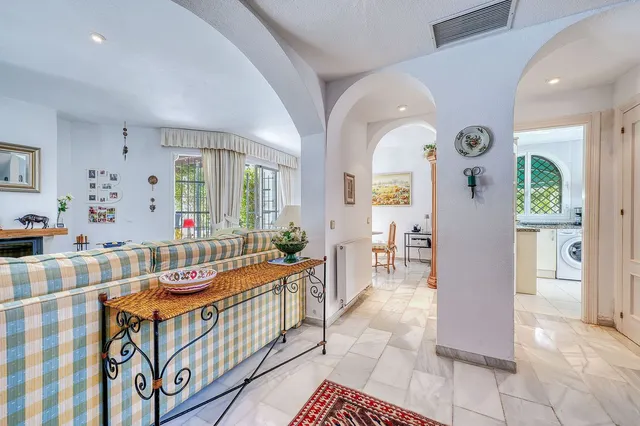 Chalet 4 habitaciones 167m² en venta - Marbella — 11