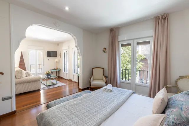 ¡CASA CON ENCANTO Y VISTAS EN PLENA PLAZA DE SANTO DOMINGO... EN EL EMBLEMÁTICO BARRIO DEL REALEJO! — 13