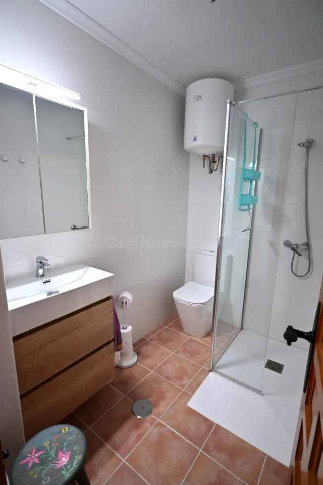 SE ALQUILA PARA LARGA ESTANCIA EN LOS NAREJOS, 4 habitacione - foto 4