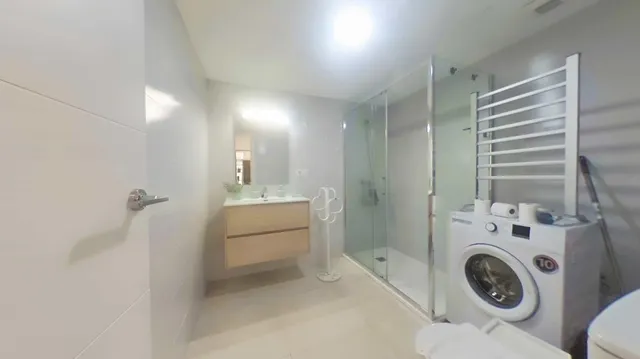 APARTAMENTO EN EXPLOTACIÓN TURÍSTICA — 38