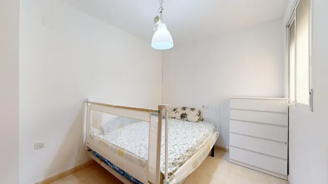 ESTUPENDO PISO CON INQUILINOS EN MONCOFA - SOLO INVERSORES — 32