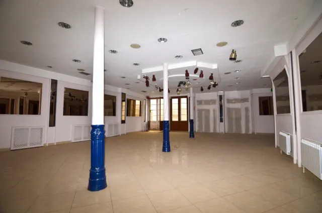 Urbis te ofrece un local comercial en venta en Béjar, Salamanca. — 3