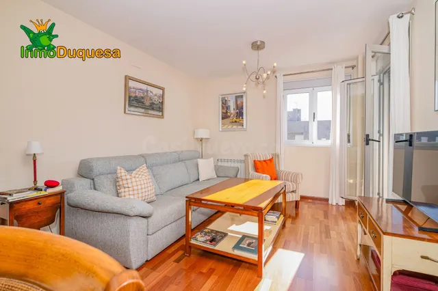 Ático duplex con terraza de 61 m2, plaza de aparcamiento, tr - foto 5