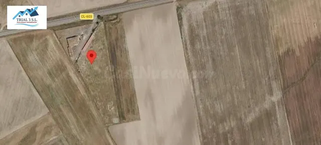 Venta nave industrial en Turégano (Segovia) - foto 2