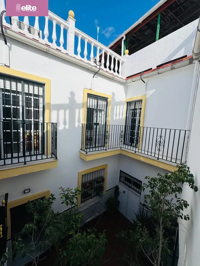 MAGNIFICA CASA EN EL CENTRO JEREZ — 25