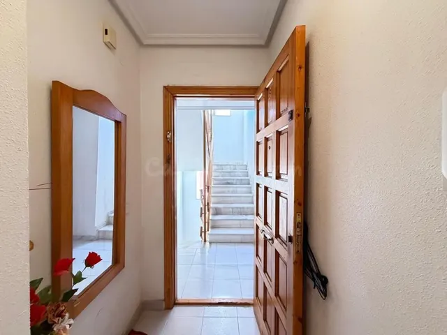 Apartamento 1 habitación 50m² en venta - Estacion de autobus - foto 3