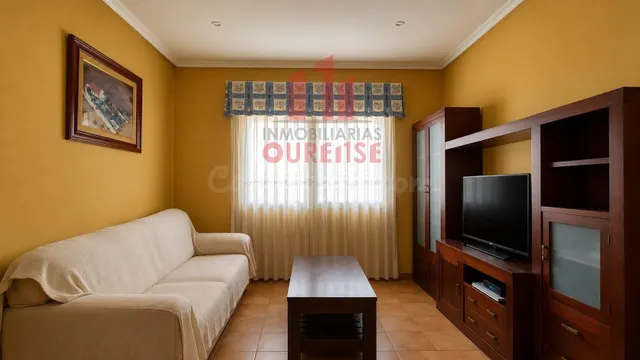 CASA CON PISCINA Y PARCELA DE MÁS DE 1000 M2 AL LADO DEL POL - foto 4