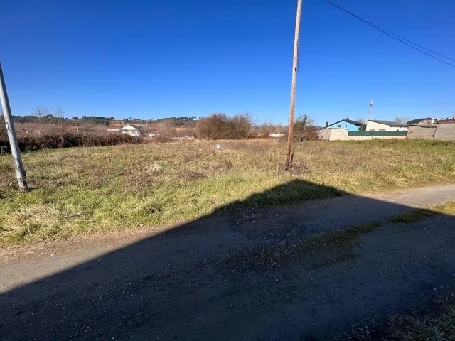 SE VENDE PARCELA EDIFICABLE EN MAGAZ DE ABAJO - foto 3