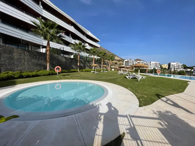 En venta: Espectacular ático de 2 dormitorios con jacuzzi privado y licencia de alquiler vacacional en Higuerón West, Costa del Sol — 49