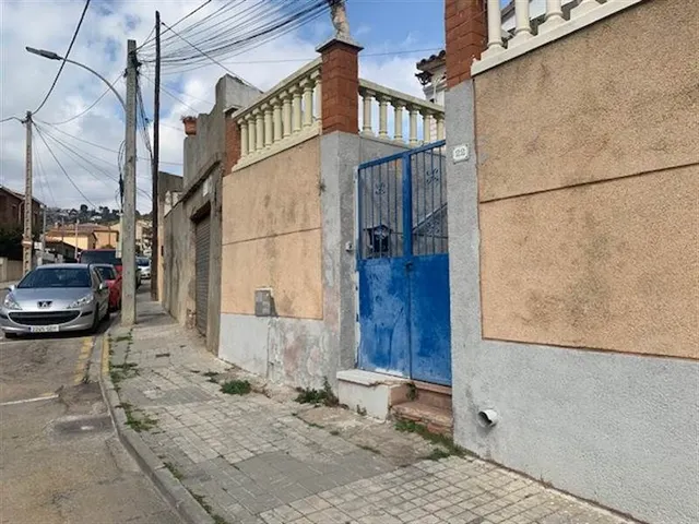 Casa 4 habitaciones 83m² en venta - La guadia