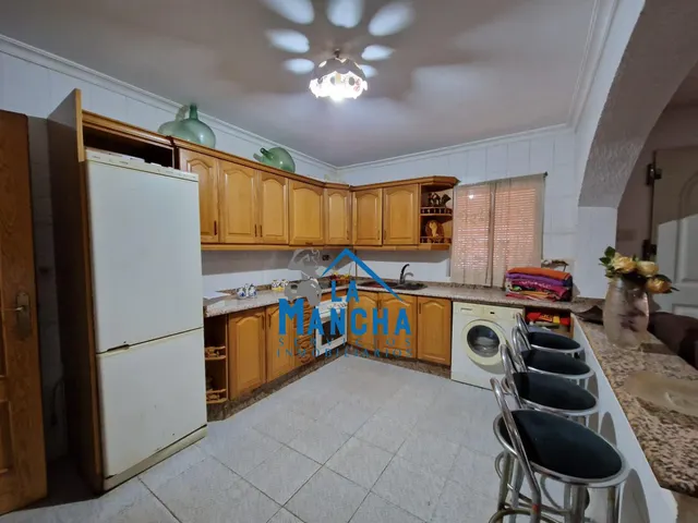 *180.000€* inmobiliaria la mancha vende parcela en Albacete — 13
