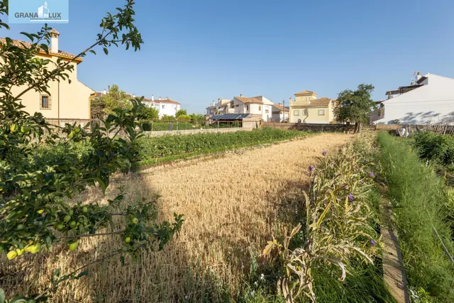 TERRENO URBANO 1060m EN LA ZUBIA — 9