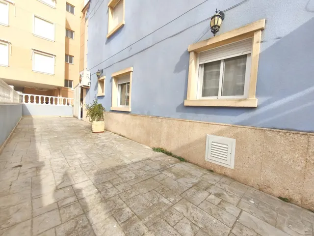 Espectacular vivienda con terraza privada de 90 m2 a 150 metros de la Playa del Tamarit | Espacio, comodidad y calidad de vida en Santa Pola — 4