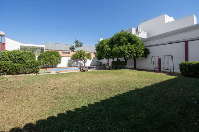 Chalet Independiente con piscina privada - foto 4