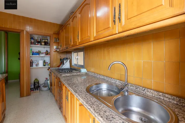 PISAZO EN MOTRIL — 29