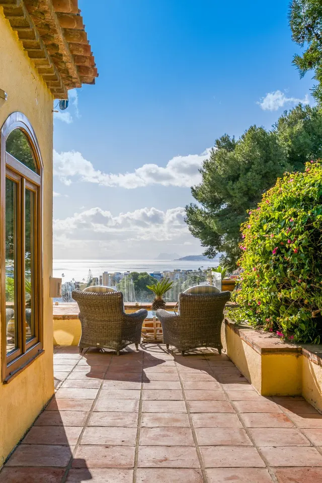 Chalet 5 habitaciones 486m² en venta - Costa Del Sol — 28