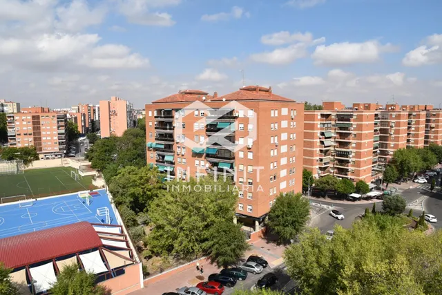 ¡LISTO PARA DISFRUTAR DESDE EL PRIMER DÍA! Pisazo de 3 dormi - foto 4