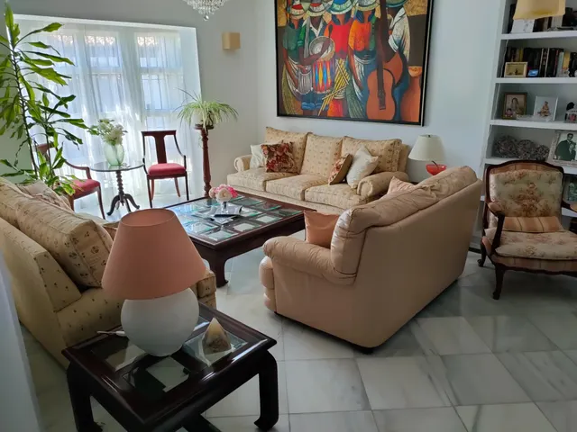 Fantástico chalet en Costa de Sancti Petri, a solo 350 metros del mar. — 16