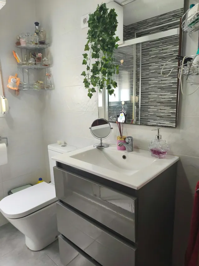 VIVIENDA REFORMADA CON ASCENSOR Y SERVICIO 3 DORMITORIOS — 12