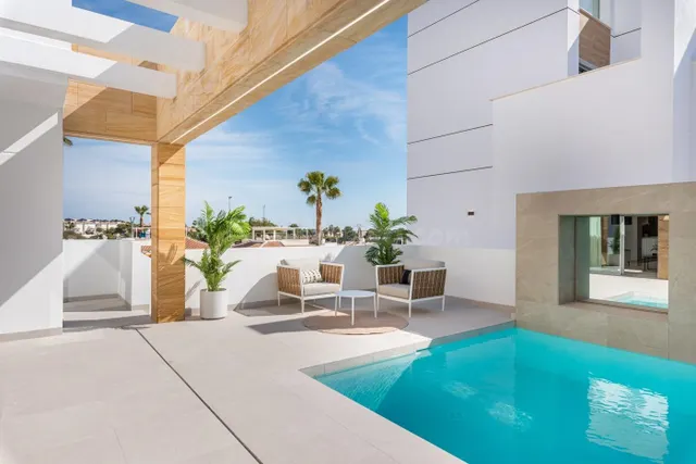 ¡¡LLAVE EN MANO!! PRECIOSA VILLA DE OBRA NUEVA EN CIUDAD QUE - foto 4