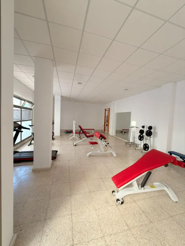 Estupendo piso para entrar a vivir. Zona Benisaudet. — 38