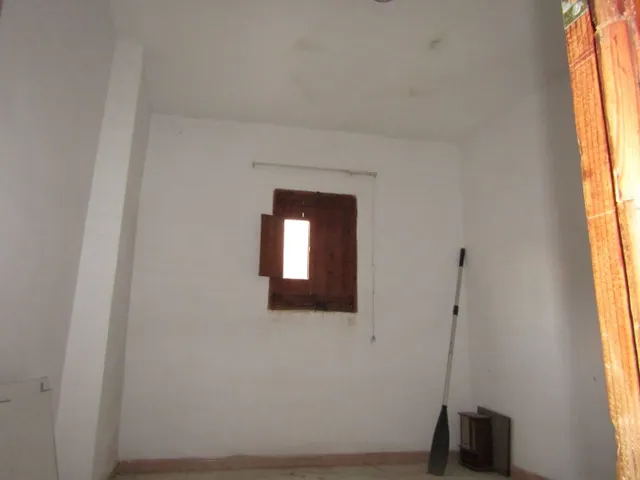 BENIPEIXCAR - CASA DE PUEBLO PARA REFORMAR - SE VENDE — 18