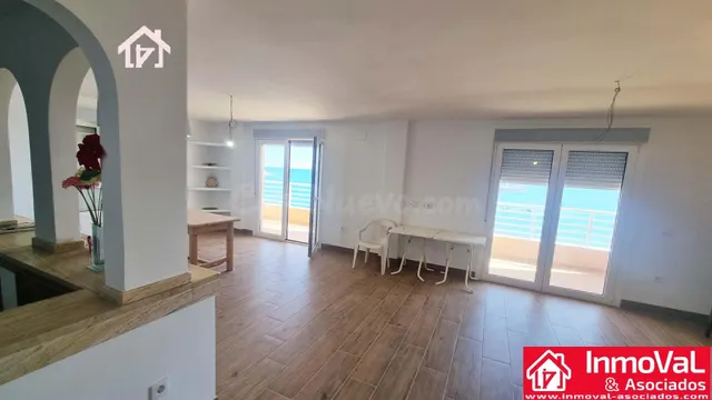 ESPECTACULAR PISO EN EL MALECÓN DE GARRUCHA - foto 4