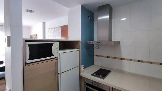 SE ALQUILA ESTUDIO EN SEGUNDA LINEA DE PLAYA — 8