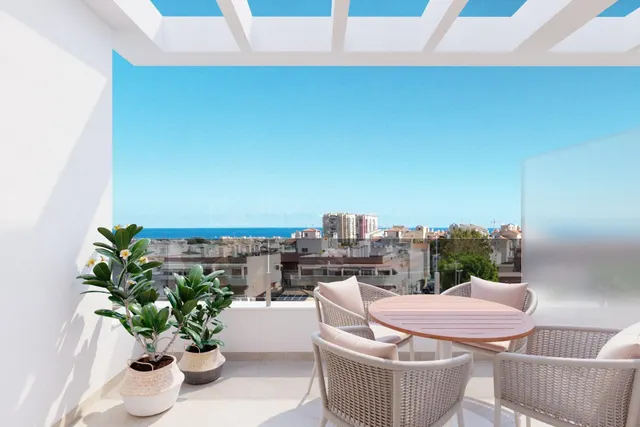 Apartamentos de nueva construcción con piscina comunitaria en Nueva Torrevieja — 4