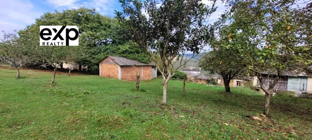 CASA DE PIEDRA CON GRAN FINCA Y VISTAS PANORÁMICAS A 7 KM DE LAS PLAYAS DE FOZ — 12