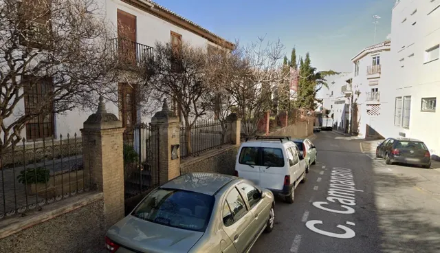 Chalet en Cajar (solo autónomos o empresas) - foto 2