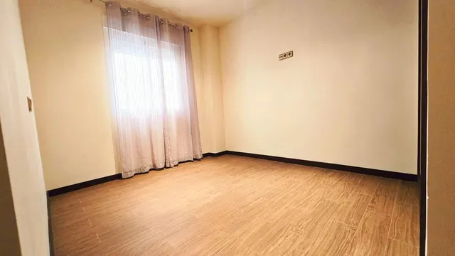 ESPACIOSO APARTAMENTO DE 3 habitaciones JUNTO A LA PLAYA — 23