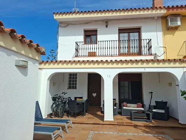 Gran adosado en las canteras — 8